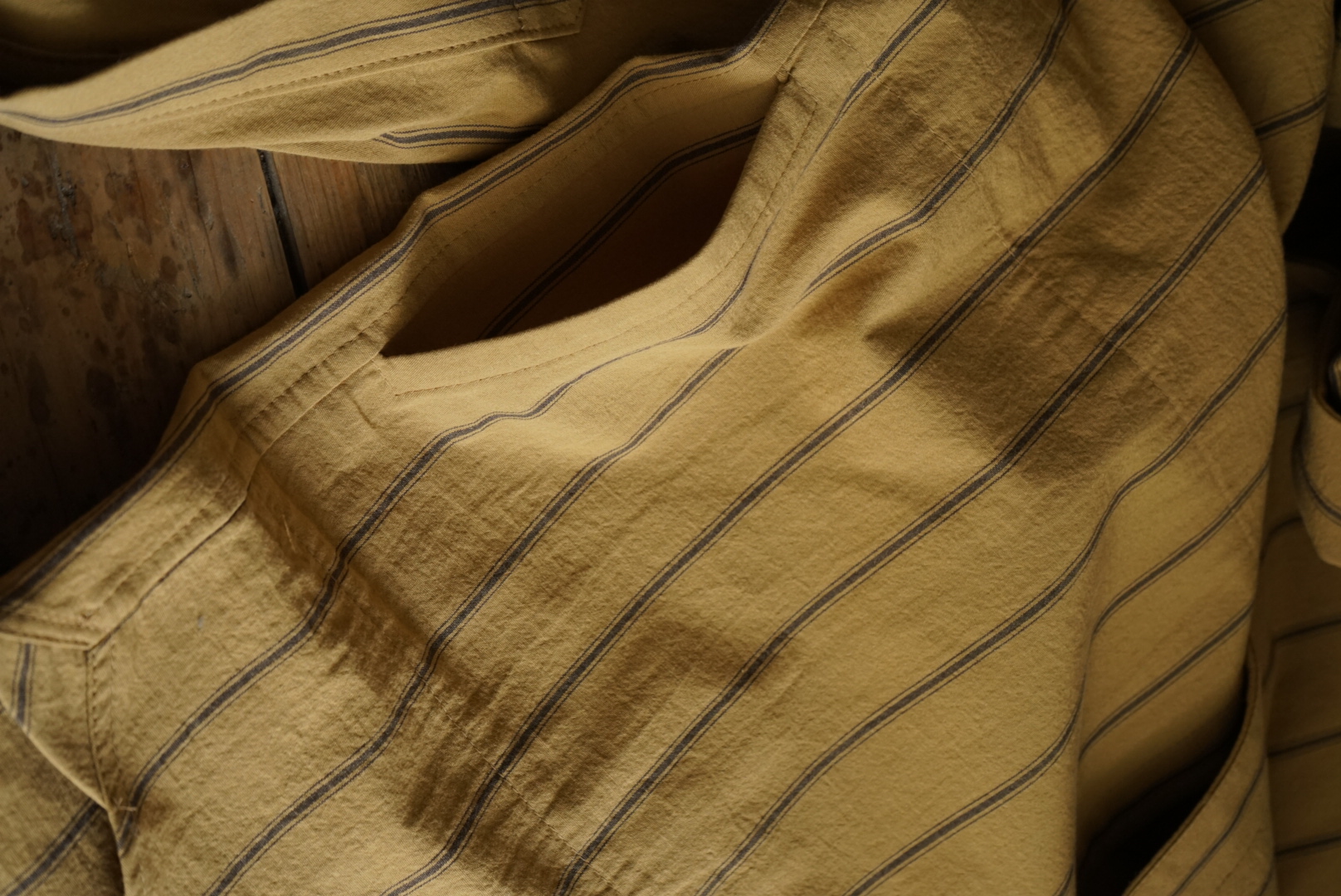 STRIPED COTTON SHIRT WITH SIDE POCKET