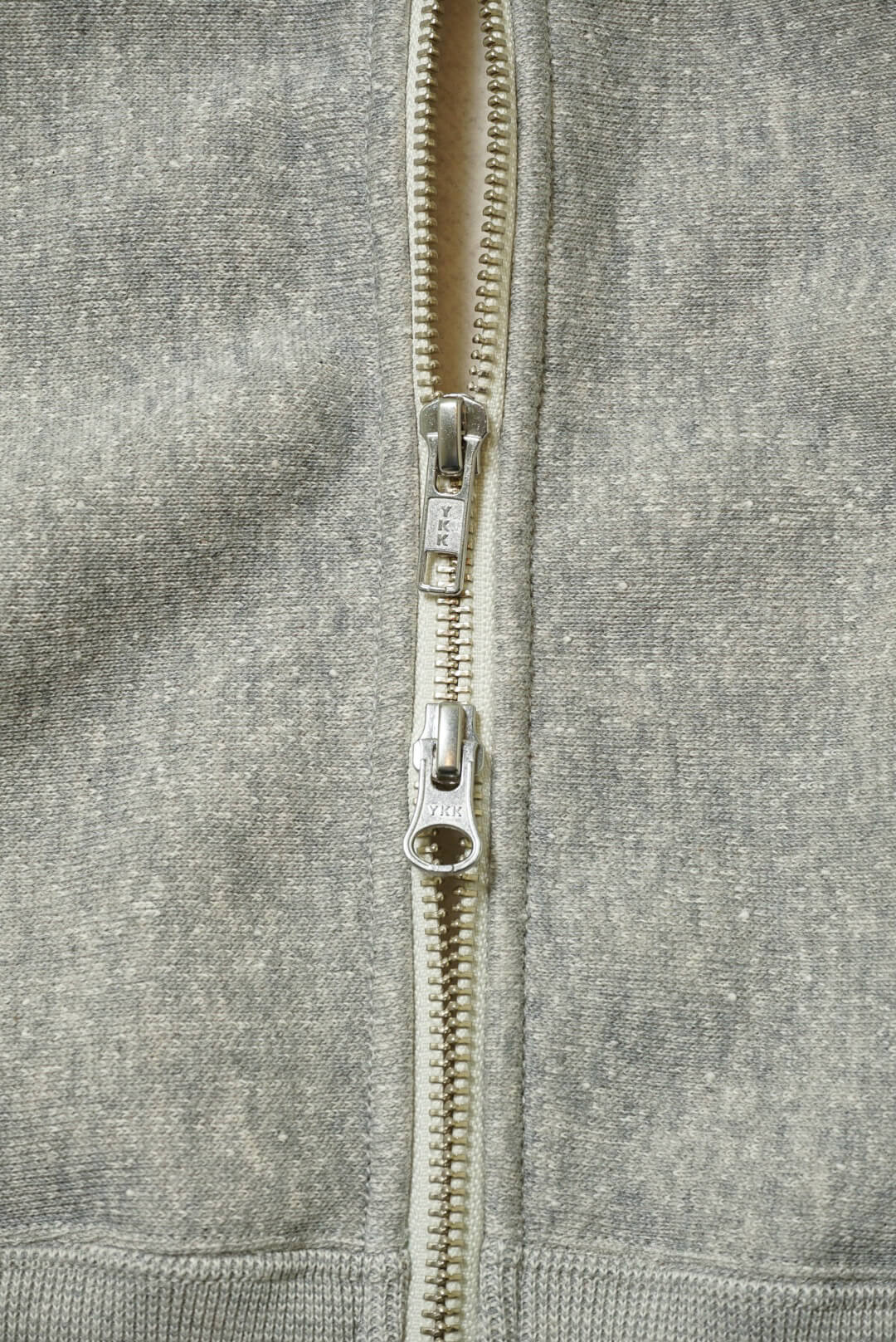 ZIP HOODED SWEAT SHIRT - ARCH EXCLUSIVE