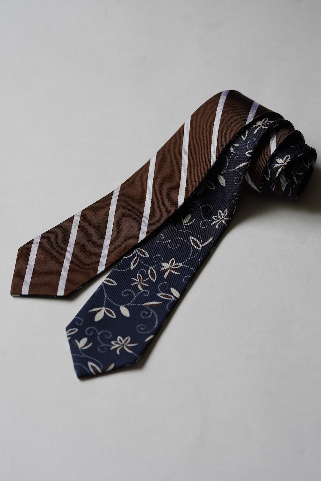 2FACE TIE（arabesque / stripe）