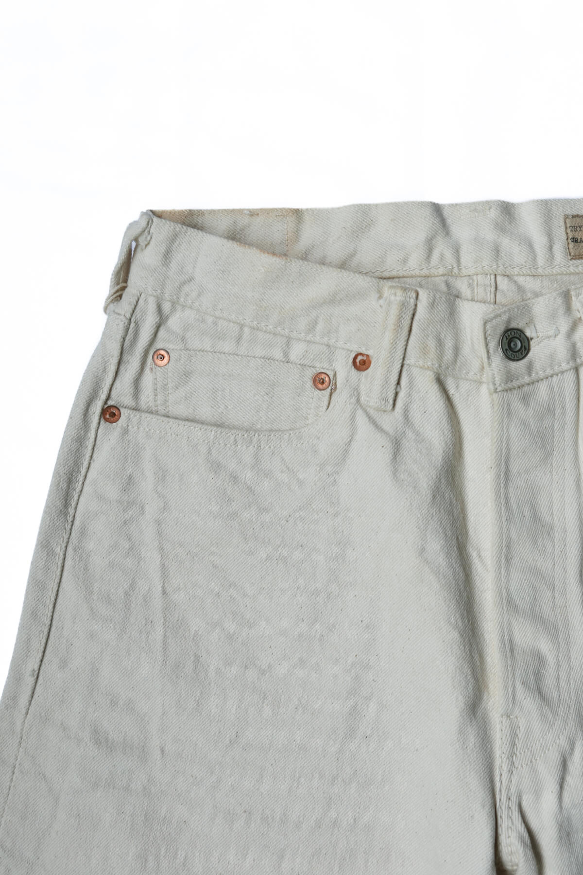 CINCHBACK SHORT PANTS