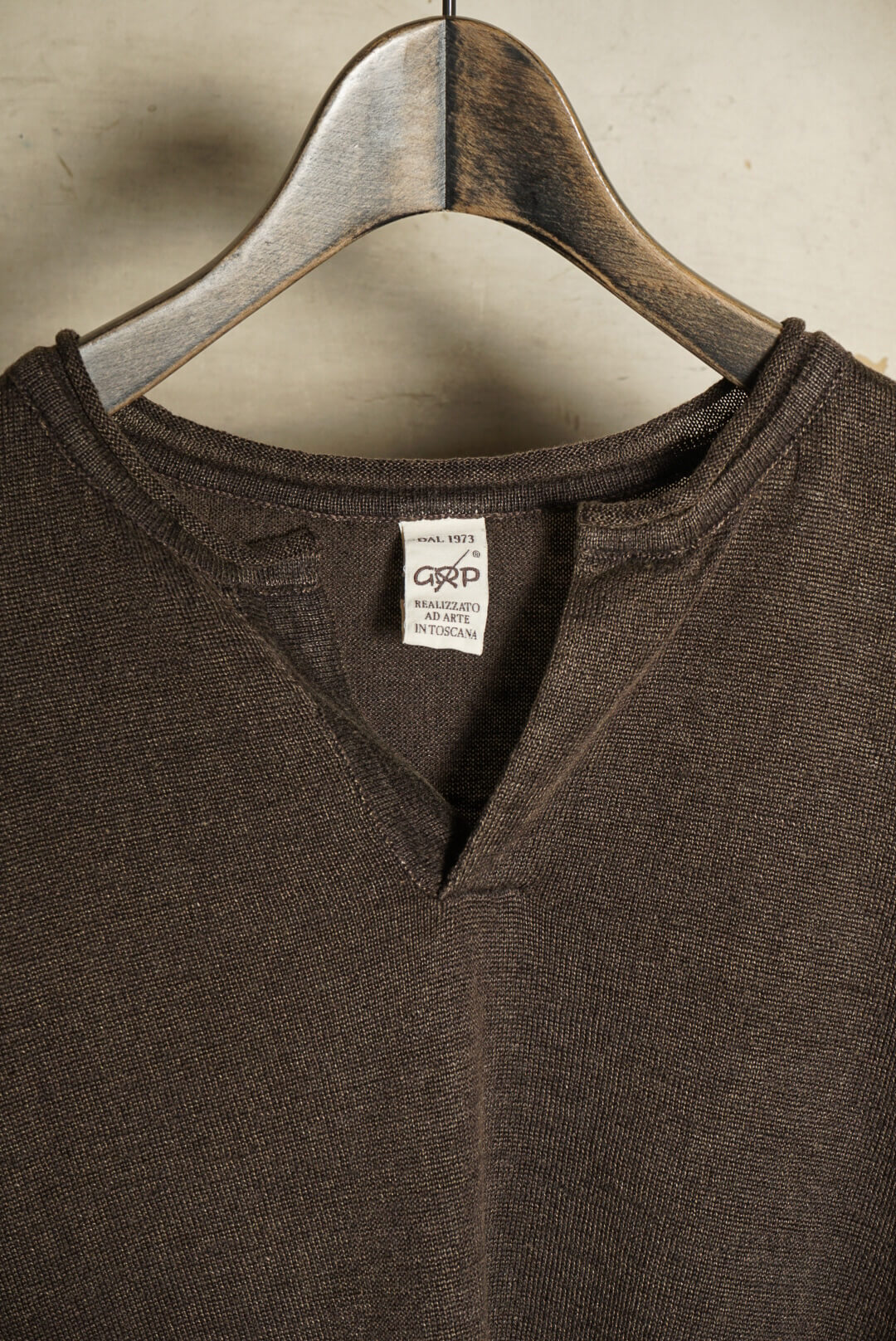 Neo Henley S/S "No Pocket" - ARCH EXCLUSIVE