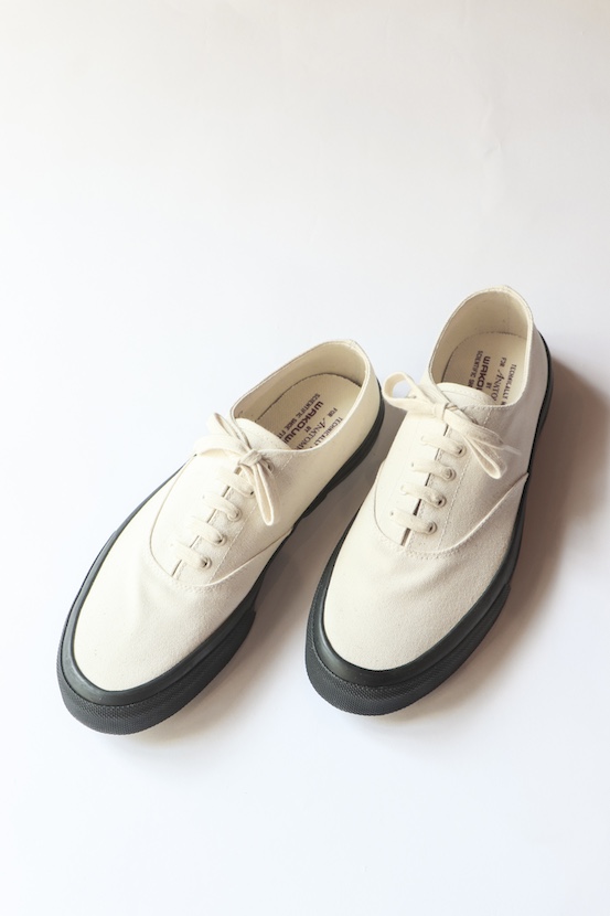 WAKOUWA LOW CUT NATURAL×BLACK SOLE