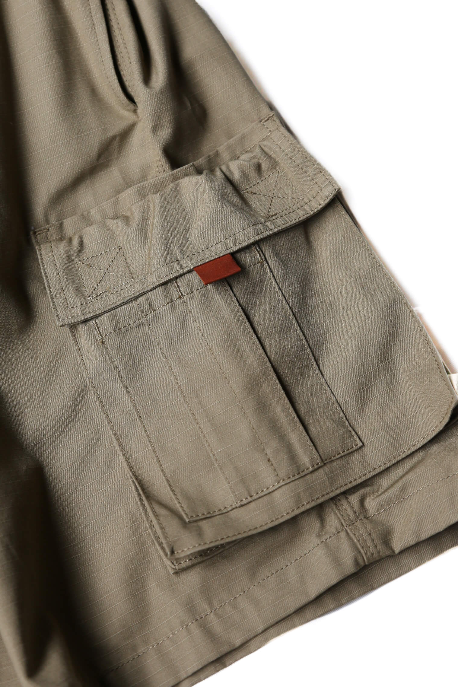 GUIDE SHORTS II - KHAKI