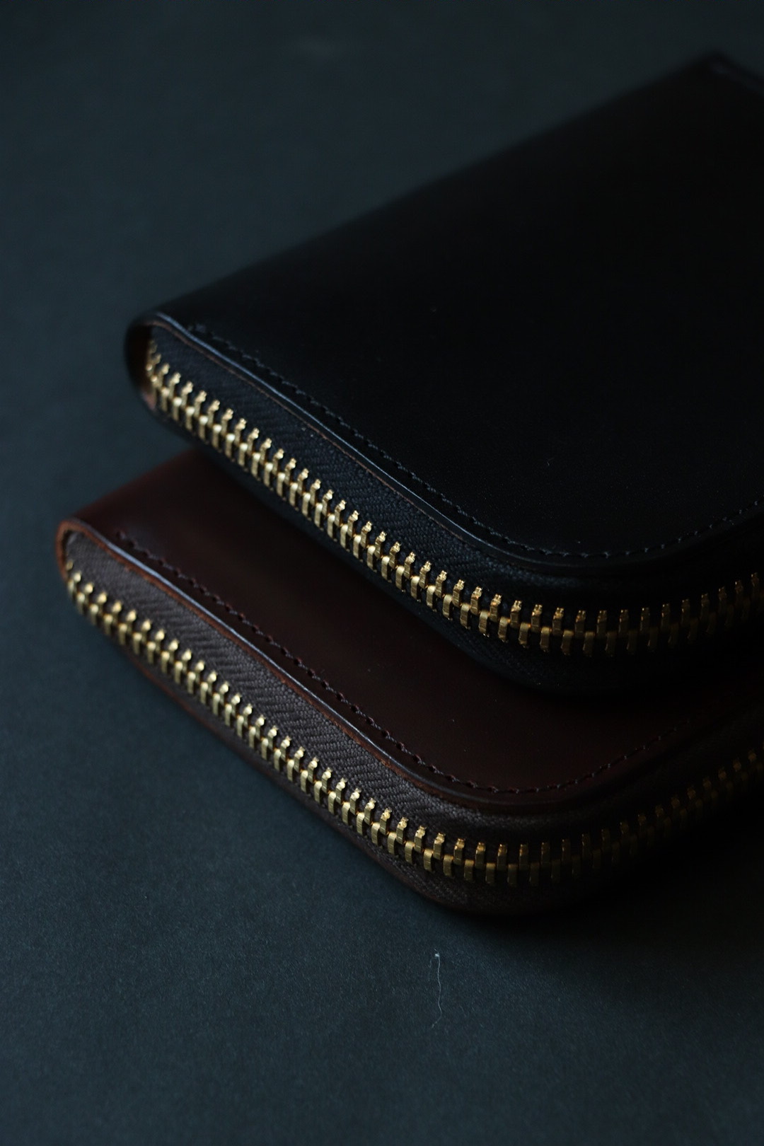 DIPPING WAX LEATHER WALLET