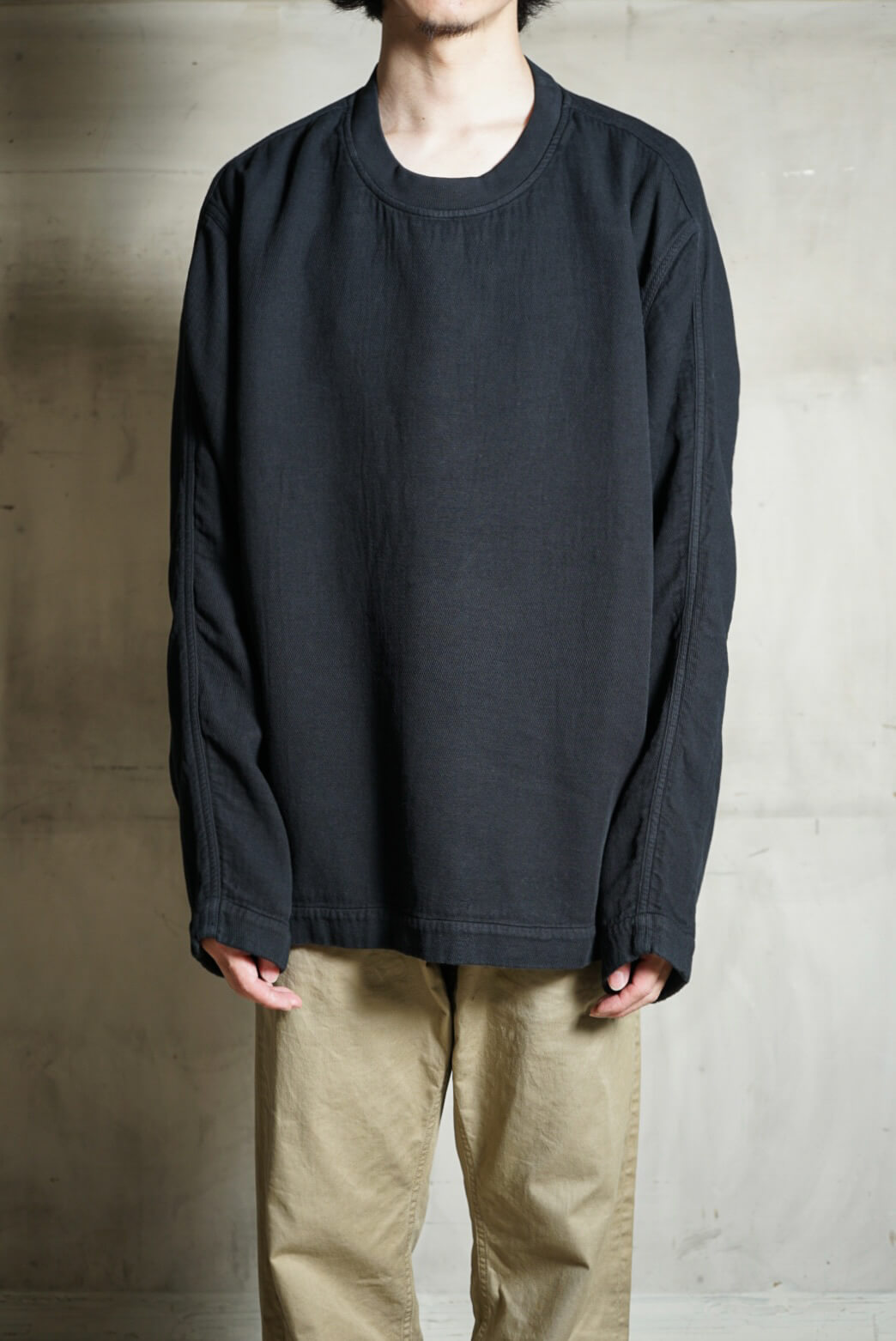 WORKER SWEATER - WOOL COT (BLACKBERRY)