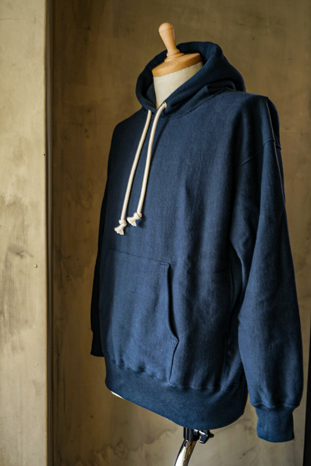 HOODED SWEAT SHIRT - ARCH EXCLUSIVE -
