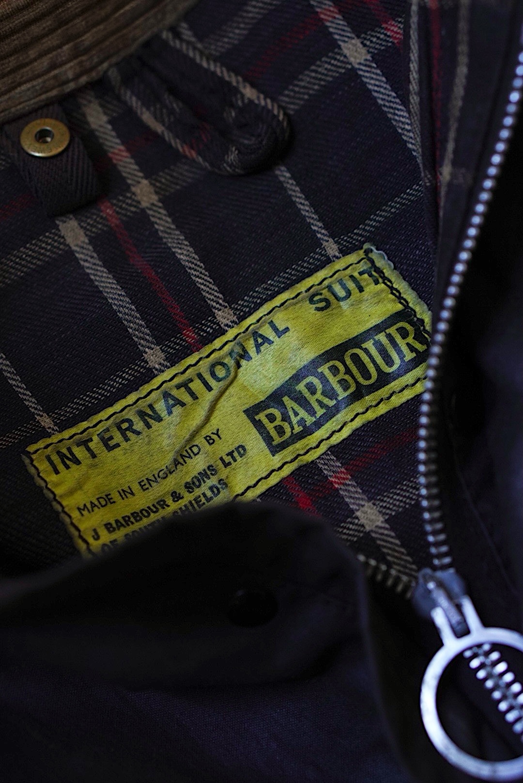 Barbour International Black 36 (Yellow Tag)