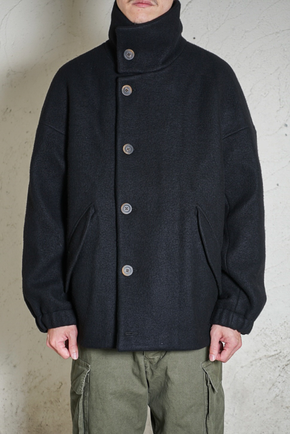 BOMBER COAT