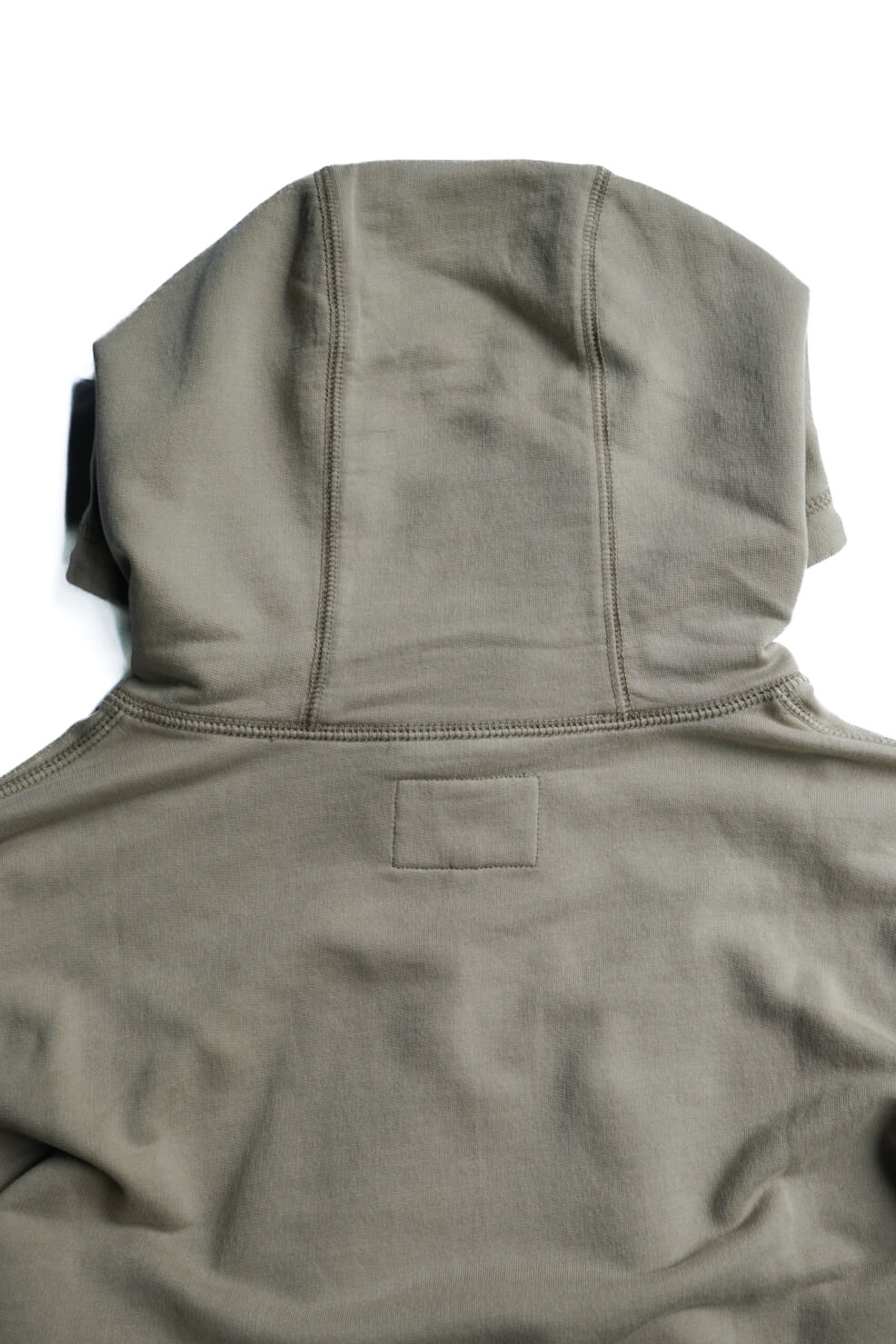 HOODY W.HAND EMBROIDERY（BEIGE）