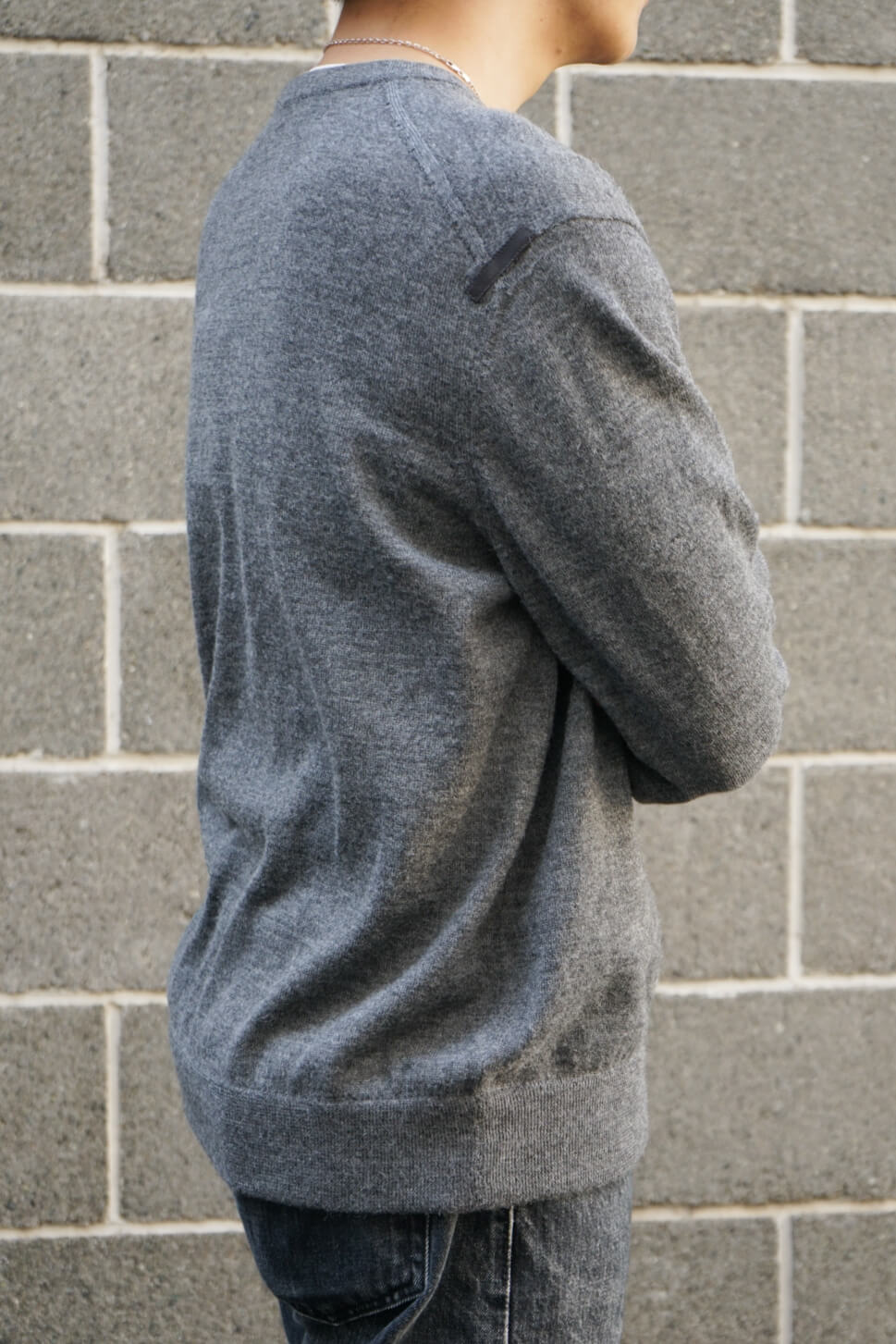 CREW NECK SWEATER（MID GREY）