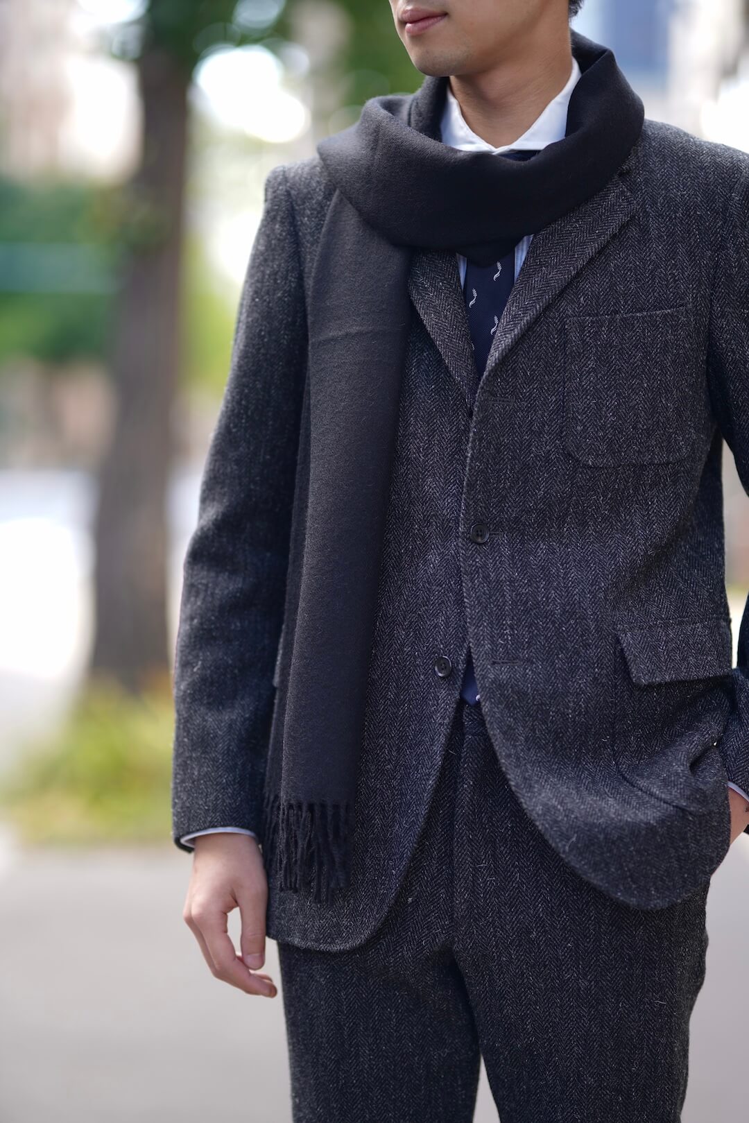 Brushed Scarf（Light Gray / Gray / Navy / Black）