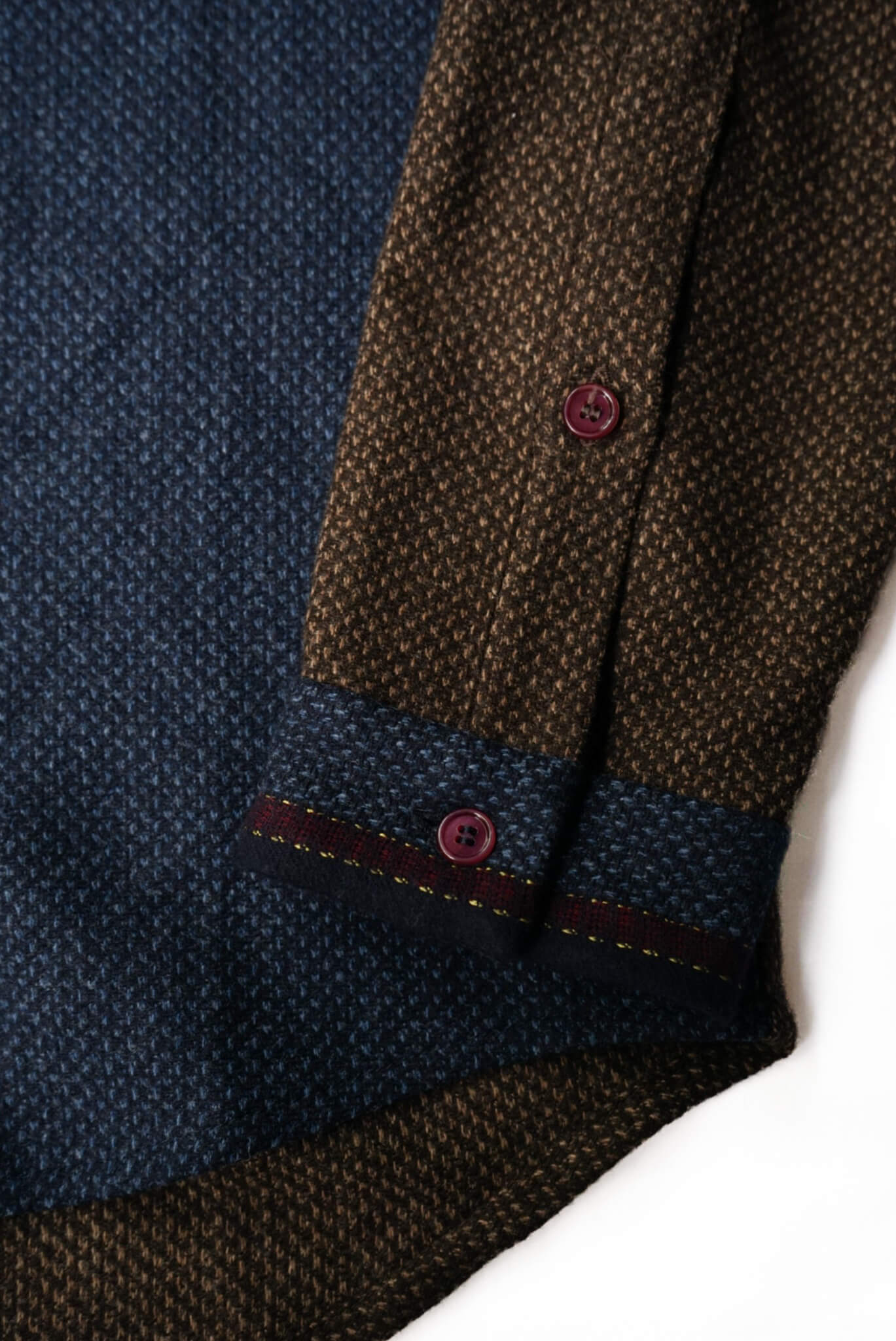 EDGE DETAIL PLAIN SHIRT WOOL（BLUE/BROWN）