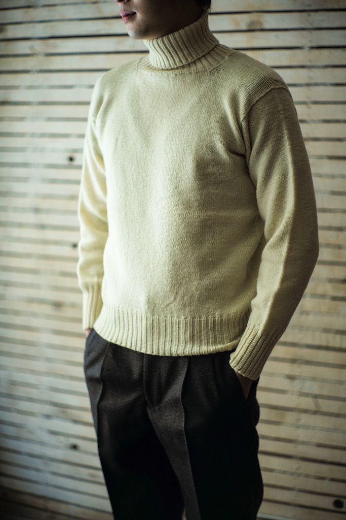 ARCH×SOLNORD Handframe Knitted Turtle Neck